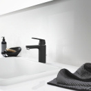 Смеситель для раковины GROHE Eurosmart Cosmopolitan, M-size, черный (23327KW0)