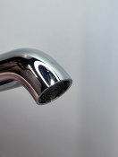 Излив для ванны GROHE Essence, хром (13449001/U), уцененный товар