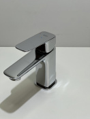 Смеситель для раковины GROHE Cubeo, S-size, хром (1017320000/U), уцененный товар