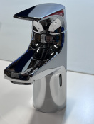 Смеситель для раковины GROHE BauFlow, S-size, хром (23752000/U), уцененный товар