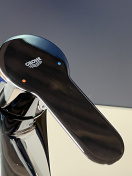 Смеситель для раковины GROHE BauEdge с цепочкой и гигиеническим душем, S-Size, хром (23757000/U), уцененный товар