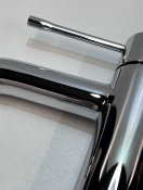 Смеситель для раковины GROHE Essence без донного клапана, S-size, хром (24172001/U2), уцененный товар
