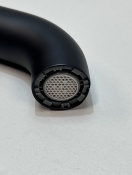 Смеситель для раковины GROHE Essence без донного клапана, L-size, фантомный черный (24177KF1/U), уцененный товар