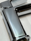 Смеситель для раковины GROHE Cubeo, S-size, хром (1016940000/U), уцененный товар