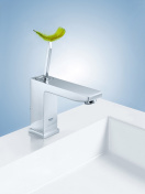 Смеситель для раковины GROHE Eurocube Joy с донным клапаном, M-size, хром (23657000/A), уцененный товар