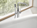 Смеситель для ванны GROHE Essence напольного монтажа, в комплекте с монтажной частью, хром (1000204)