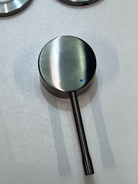 Внешняя часть смесителя для раковины GROHE Essence на 2 отверстия, M-Size, темный графит матовый (19408AL1/U), уцененный товар