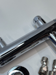Смеситель для ванны GROHE Essence, хром (33624001/U1), уцененный товар