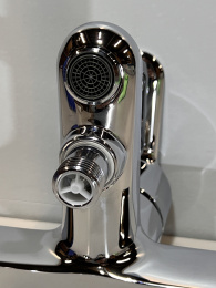 Смеситель для ванны GROHE BauEdge, хром (23334000/U3), уцененный товар