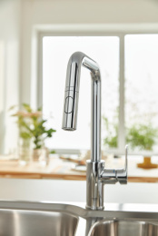 Смеситель для кухни GROHE Eurosmart с вытяжной лейкой, хром (30619000)