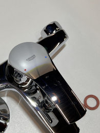 Смеситель для ванны GROHE Eurosmart, хром (33300002/U1), уцененный товар