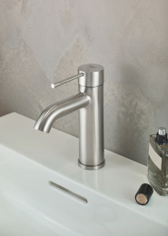 Смеситель для раковины GROHE Essence S-Size II с донным клапаном, суперсталь (23589DC1)