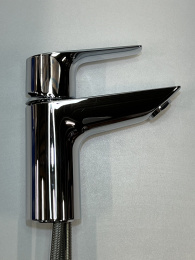 Смеситель для раковины GROHE BauEdge, S-size, хром (23895001/U), уцененный товар