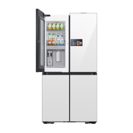 Холодильник Samsung RM90F67C1WWT Bespoke AI  с 9-дюймовым дисплеем, 539 л