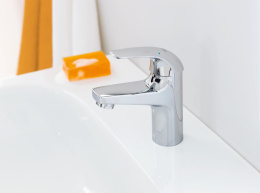 Смеситель для раковины GROHE BauCurve, хром (32848000)