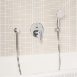 Смеситель для ванны GROHE BauEdge в комплекте с монтажной частью, хром (29079001)