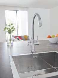 Комплект для кухни GROHE Red Duo с C-образным смесителем, бойлером L-Size и фильтром, суперсталь (30079DC1)