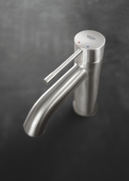 Смеситель для раковины GROHE Essence с донным клапаном, S-size, суперсталь (24171DC1)