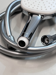 Душевая система GROHE Tempesta System 250 Cube со смесителем для душа, хром (26692001/U), уцененный товар