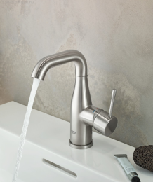 Смеситель для раковины GROHE Essence с донным клапаном, M-size, хром (23798001)