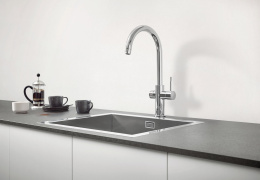 Комплект для кухни GROHE Red Duo с C-образным смесителем, бойлером M-Size и фильтром, хром (30083001)