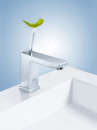 Смеситель для раковины GROHE Eurocube Joy с донным клапаном, M-size, хром (23657000/A), уцененный товар