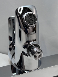Смеситель для ванны GROHE BauEdge, хром (23604001/U1), уцененный товар