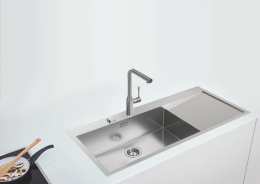 Смеситель для кухни GROHE Essence с вытяжным изливом 2jet, суперсталь (30504DC0)