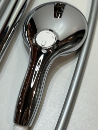 Душевой гарнитур GROHE Tempesta 110, 2 режима струи, душевая штанга 600 мм, 7,4 л/мин, хром (26162003/U), уцененный товар