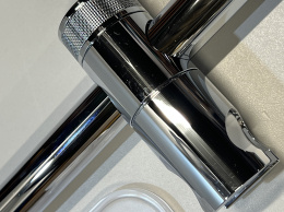 Душевая штанга GROHE Vitalio SmartActive 600 мм с полочкой, хром (26599000/U1), уцененный товар