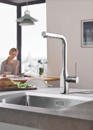 Смеситель для кухни GROHE Essence с вытяжным изливом 2jet, хром (30504000)