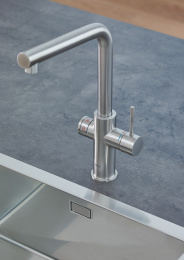 Комплект для кухни GROHE Red Duo с L-образным смесителем, бойлером M-Size и фильтром, суперсталь (30327DC1)