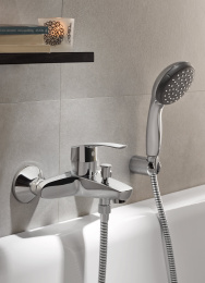 Душевая система GROHE New Tempesta 200 со смесителем для ванны, хром (NB0045)