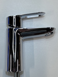 Смеситель для раковины GROHE BauLoop, S-size, хром (23337000/U), уцененный товар