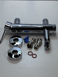 Смеситель для ванны GROHE Essence, хром (33624001/U3), уцененный товар