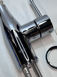 Смеситель для раковины GROHE Essence с донным клапаном, M-size, хром (23462001/U), уцененный товар