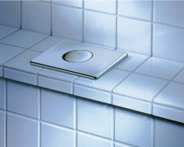 Панель смыва для унитаза GROHE Skate для вертикального и горизонтального монтажа с 1 режимом смыва, хром (38573000)