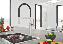 Смеситель для кухни GROHE Essence c профессиональным изливом, суперсталь (30503DC0)