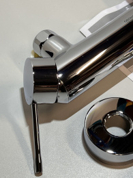 Смеситель для ванны GROHE Essence, хром (33624001/UB), уцененный товар