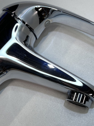 Смеситель для раковины GROHE BauCurve, хром (32805000/U), уцененный товар