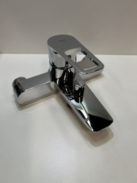 Смеситель для ванны GROHE BauLoop, хром (23602001/U), уценненый товар