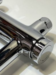 Смеситель для ванны GROHE Essence, хром (33624001/U), уцененный товар