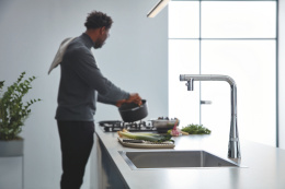 Смеситель для кухни GROHE Zedra SmartControl с вытяжным изливом 2jet, хром (31886000)