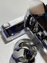 Смеситель для ванны GROHE BauEdge, хром (23604001/U2B), уцененный товар