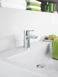 Смеситель для раковины GROHE BauEdge, хром (23328000/U), уцененный товар