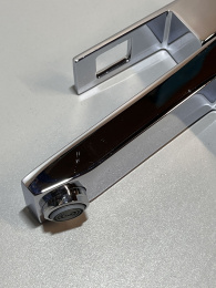 Смеситель для раковины GROHE Eurocube, M-Size, хром (23446000/UC), уцененный товар