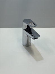 Смеситель для раковины GROHE BauLoop, S-size, хром (23337001/U), уцененный товар