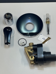 Смеситель для ванны GROHE Eurosmart в комплекте с монтажной частью, хром (33305003/U), уцененный товар