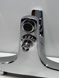 Смеситель для ванны GROHE BauFlow, хром (23756000/U2), уцененный товар