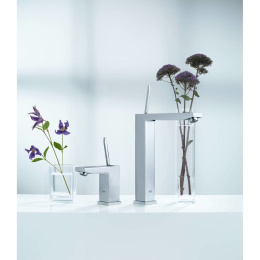 Смеситель для раковины GROHE Eurocube Joy, M-size, хром (23658000/UB), уцененный товар